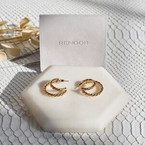 Rendor Victoria Earrings Yellow Gold NWT